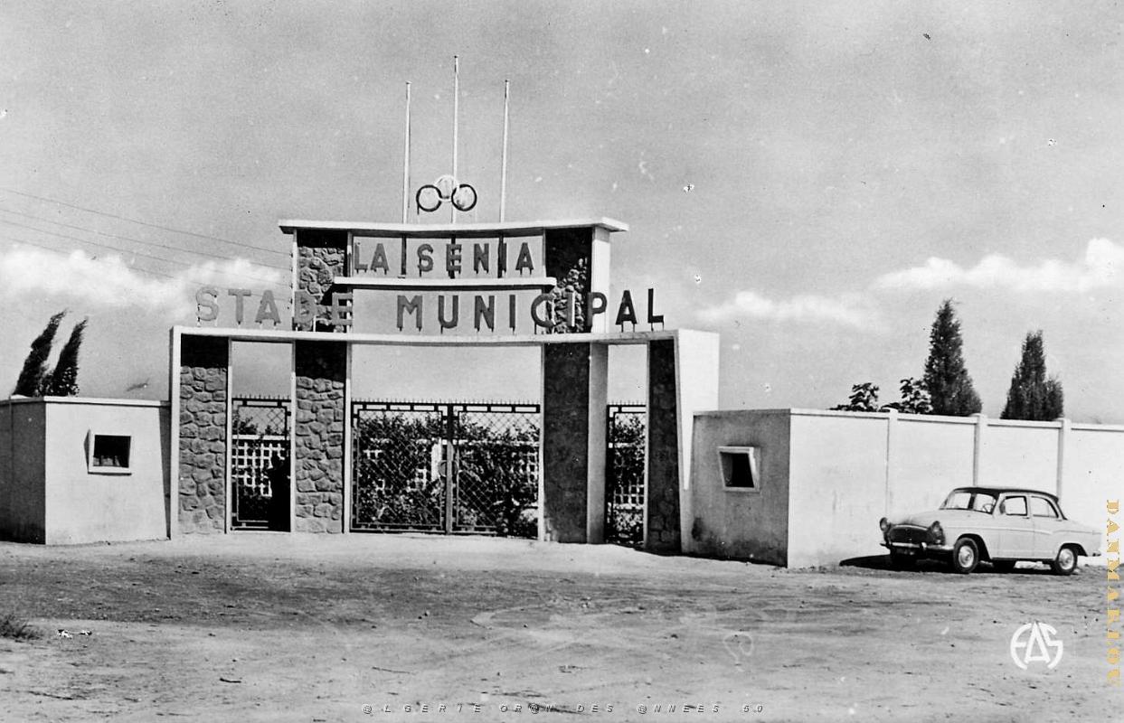La Senia 500- Stade COLLECTION DES AMIS DE ND DE SANTA CRUZ.jpg